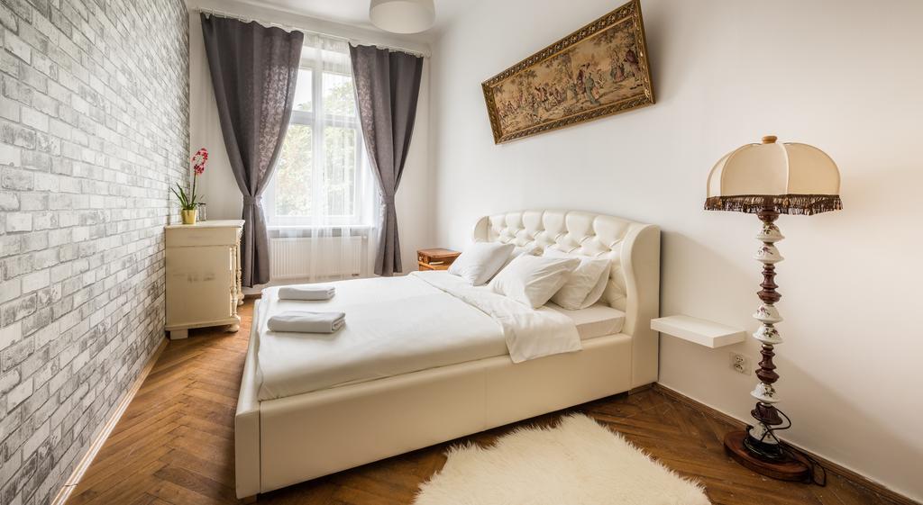 Heaven Eleven Apartments Old Town Краків Екстер'єр фото