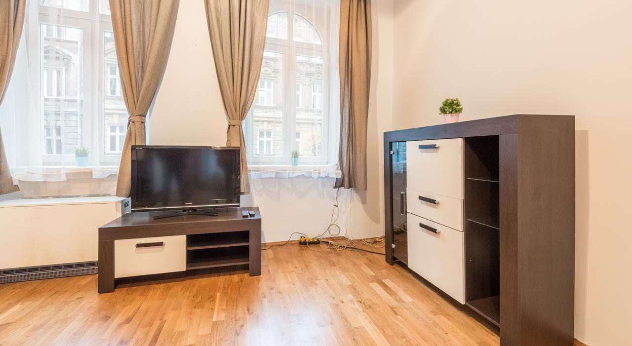 Heaven Eleven Apartments Old Town Краків Екстер'єр фото